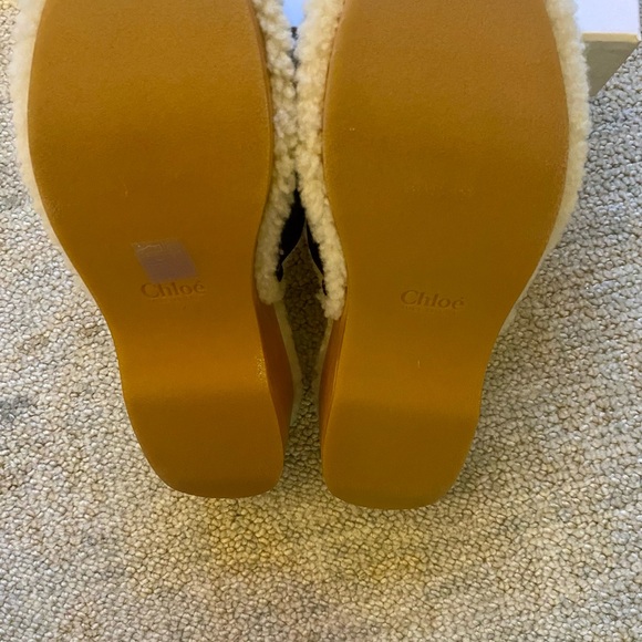 Chloe Joy Suede lambskin lined clogs, in near pristine condition size 37. - Picture 7 of 9